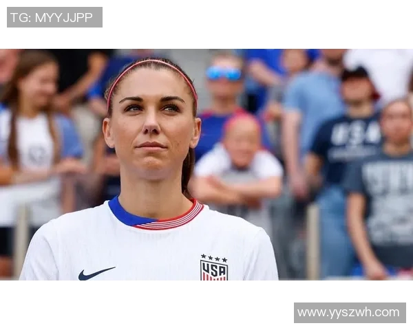 足球明星意外变身成女生引发热议球迷反应各异引爆社交媒体讨论