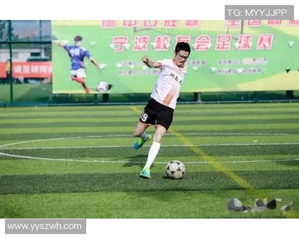 一起参与直播猜谜活动找出足球明星的真实身份吧 一起参与直播猜谜活动找出足球明星的真实身份吧